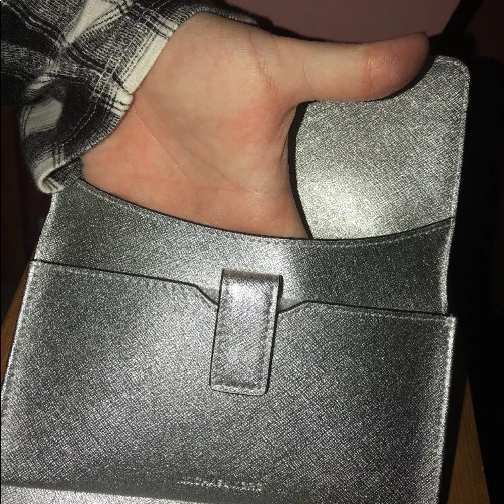 NWT 🔥Brandnew Michael Kors medium multifunction - Picture 4 of 8